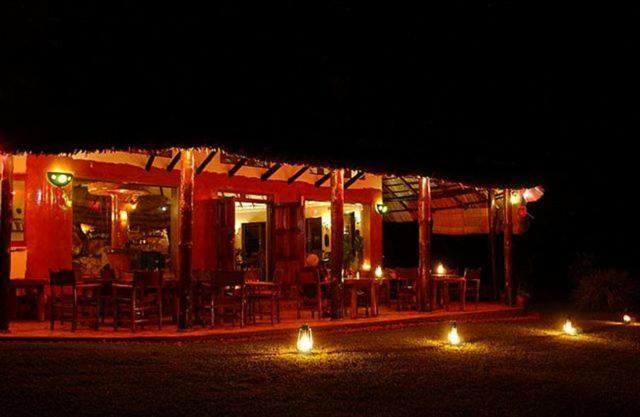 The Haven Hotel Jinja Buitenkant foto