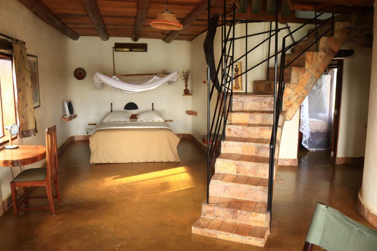 The Haven Hotel Jinja Buitenkant foto
